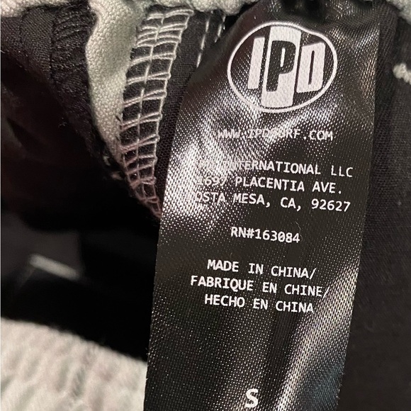 IPD striped shorts in HENRY fit! See pic for all the details & measurements 🕺🏻 - Picture 12 of 12